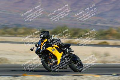 media/Jan-13-2024-SoCal Trackdays (Sat) [[9c032fe5aa]]/Turn 14 (10am)/